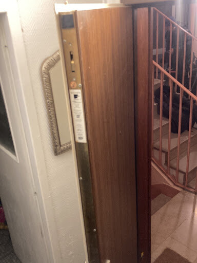 Ouverture de porte claquée à la radio à Aubergenville
